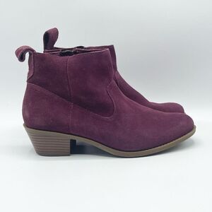 Vionic Vera Plum Purple Suede Booties - Women’s US 6